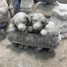 Load image into Gallery viewer, Concrete Garden Statuary