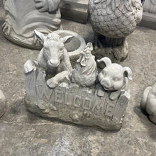 Load image into Gallery viewer, Concrete Garden Statuary