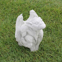 Load image into Gallery viewer, Concrete Garden Statuary