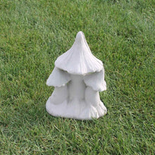 Load image into Gallery viewer, Concrete Garden Statuary